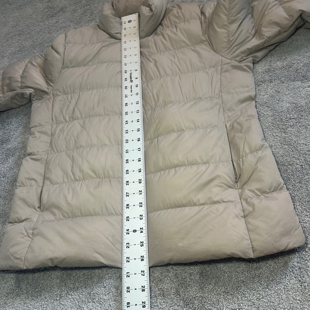 Uniqlo Ultra Light Down Jacket Womens XL Tan Beige Puffer Full Zip 442732 - Picture 10 of 11